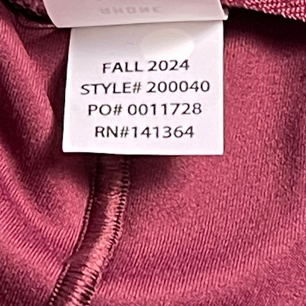 Rhone Women's XS Burgundy Course To Court Quarter 1/4 Zip Pullover NWT - Picture 7 of 12